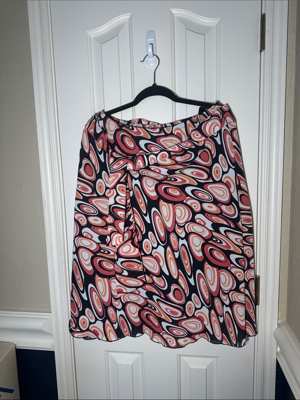 D.F.A. New York Geometric Circle-Print Skirt in Black, Orange and White Size M